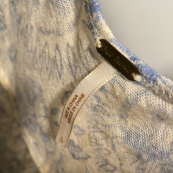 Free People Woven Tank-top. Color- Blue/Beige. Size- Large. - Picture 10 of 11